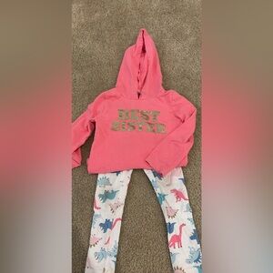 Carter’s  - 2 piece pink  Dinosaur Best Sister Set- 4T